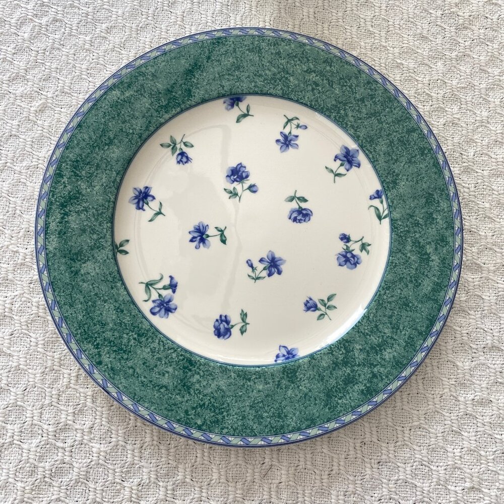 Mikasa Ultima Blue Medley Fine China Dinner Plate HK243